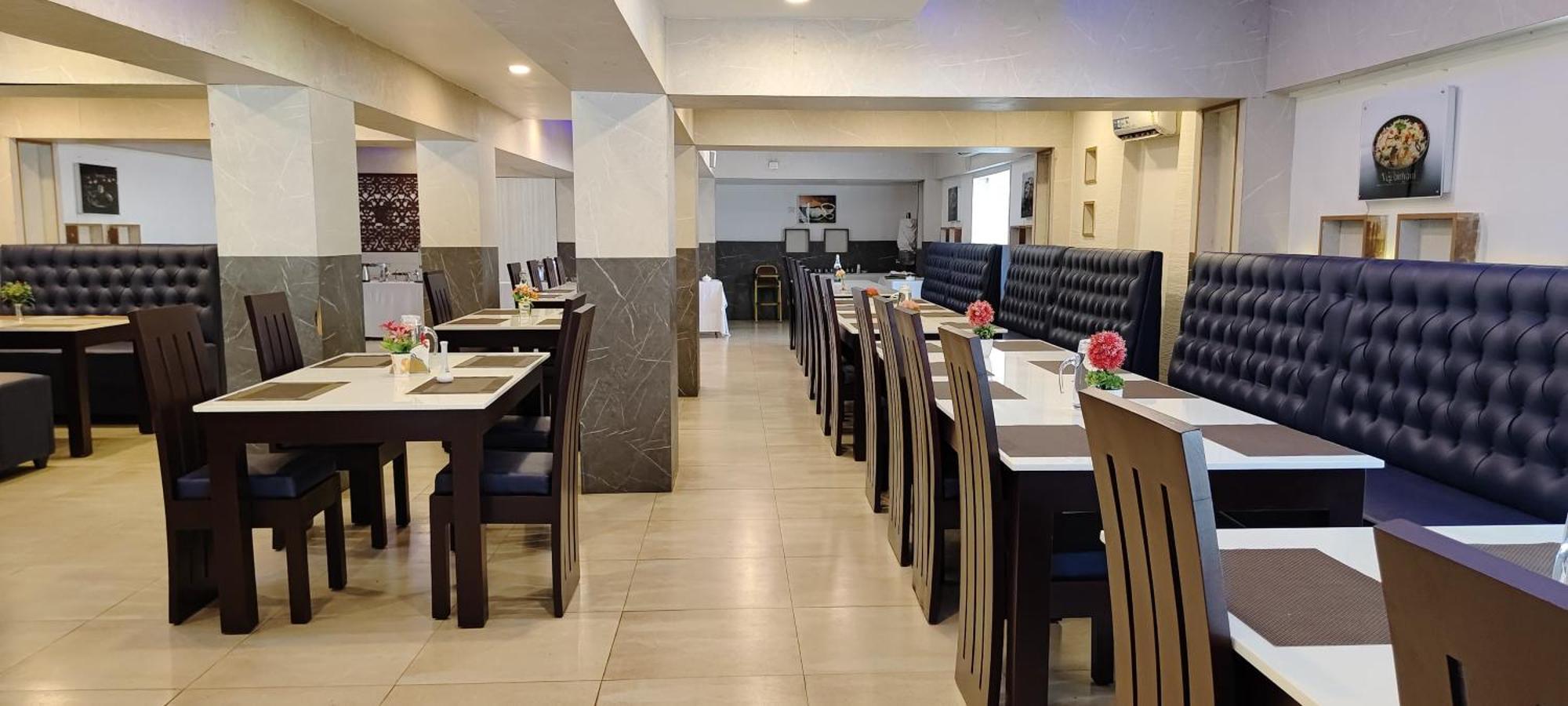 Rr Inn Group Of Hotels Канякумари Екстериор снимка